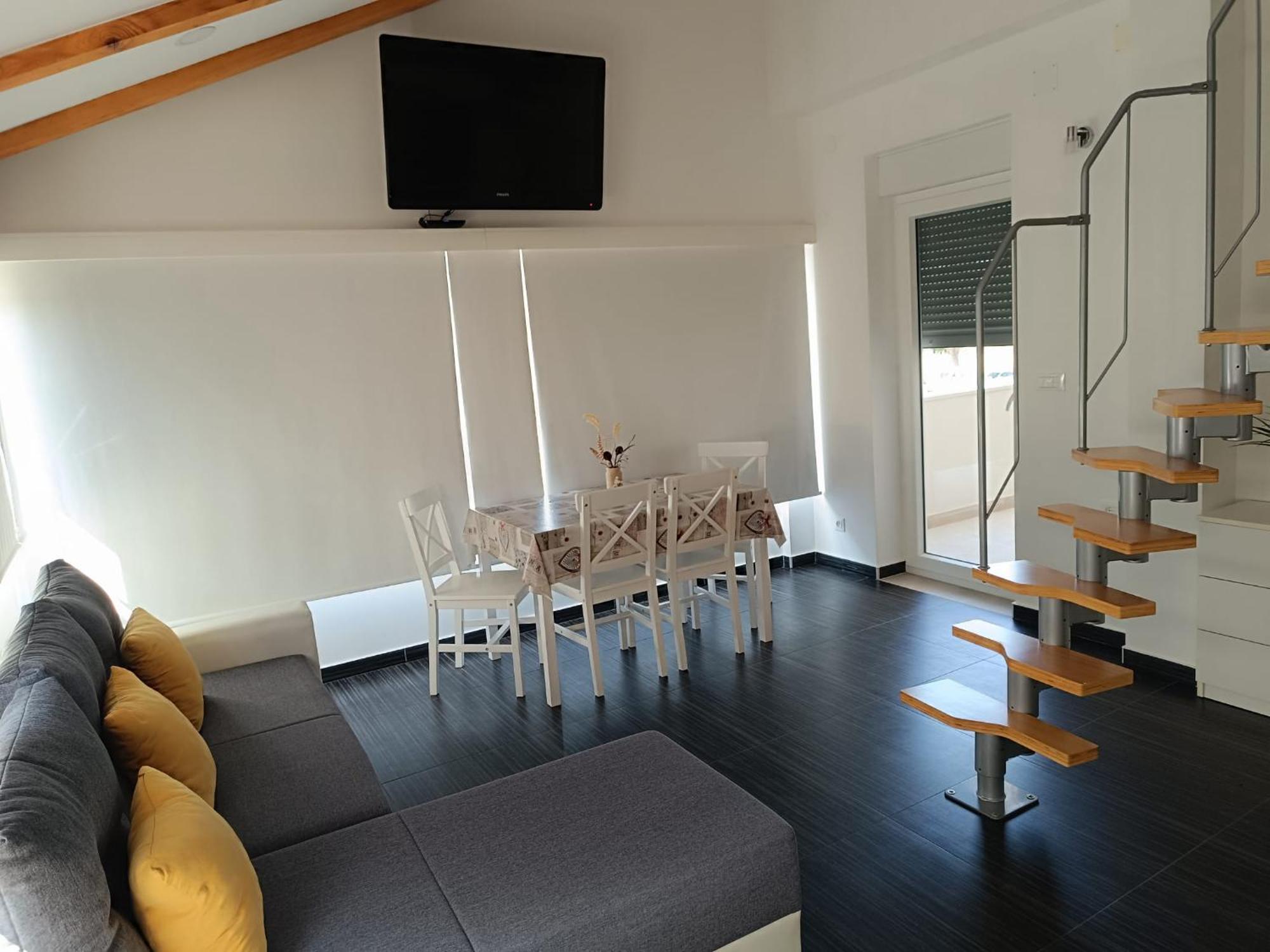 Apartman Elana ชิเบนิก ภายนอก รูปภาพ