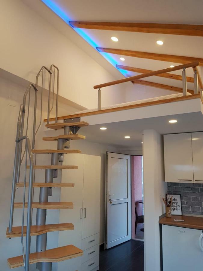 Apartman Elana ชิเบนิก ภายนอก รูปภาพ